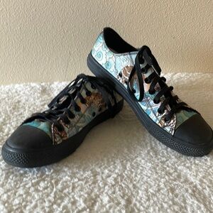 RAAD Sneakers Size 8.5”